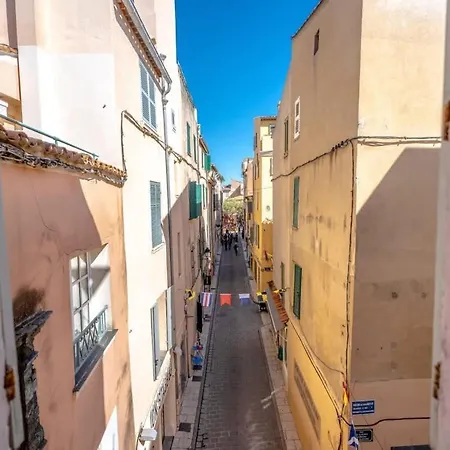 Apartment Kelly's Nest Heart Of Town Shellter-rentals Saint-Tropez
